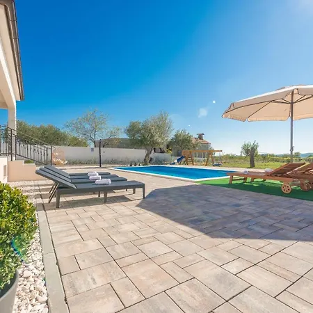 Experience Only The - House Kamber Holiday home