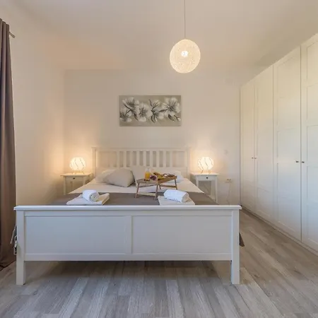 Experience Only The - House Kamber Holiday home