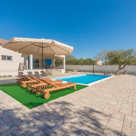 Experience Only The - House Kamber Holiday home Biograd Na Moru